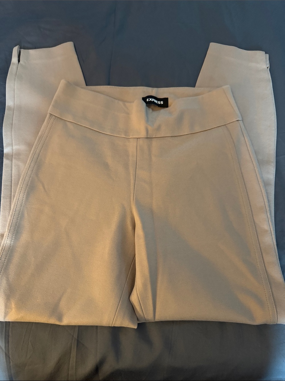 Express Beige Ponte Pull-On Skinny Pants Small